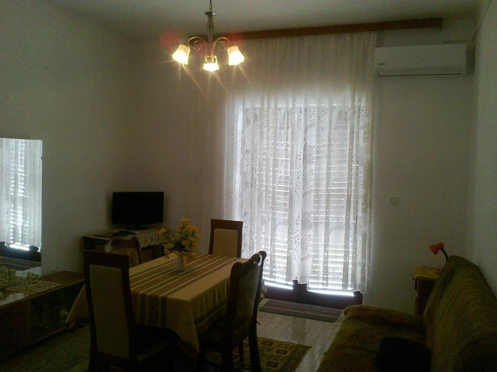 Apartment A1 Dugi Rat Luaran gambar