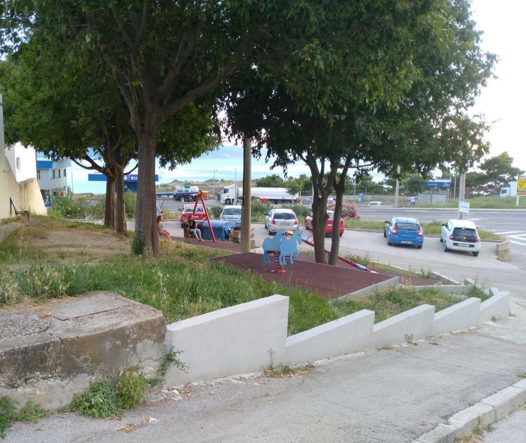 Apartment A1 Dugi Rat Luaran gambar